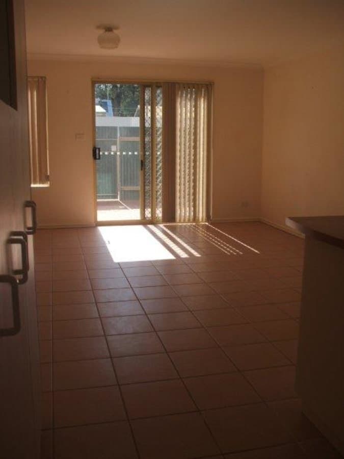 4/19 Porter Street,
	
			
							KALGOORLIE
				
							
							WA
			6430, Kalgoorlie - Thumbnail 2