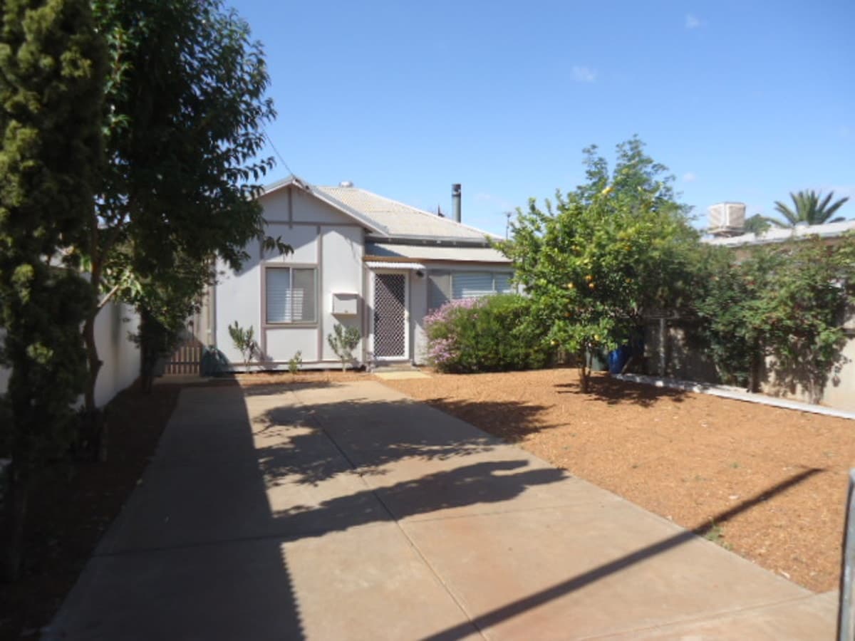 239 Egan Street,
	
			
							Kalgoorlie
				
							
							WA
			6430, Kalgoorlie - Thumbnail 2