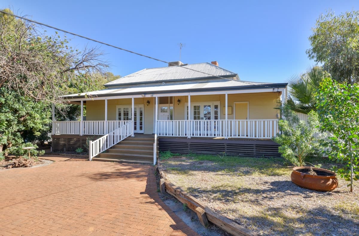 32 Lewis Street, Lamington,
	
			
							Kalgoorlie
				
							
							WA
			6430, Kalgoorlie - Image 1