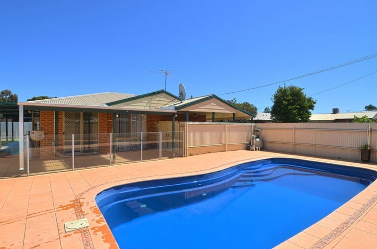 1 Burton Place,
	
			
							West Lamington
				
							
							WA
			6430, West Lamington - Thumbnail 4