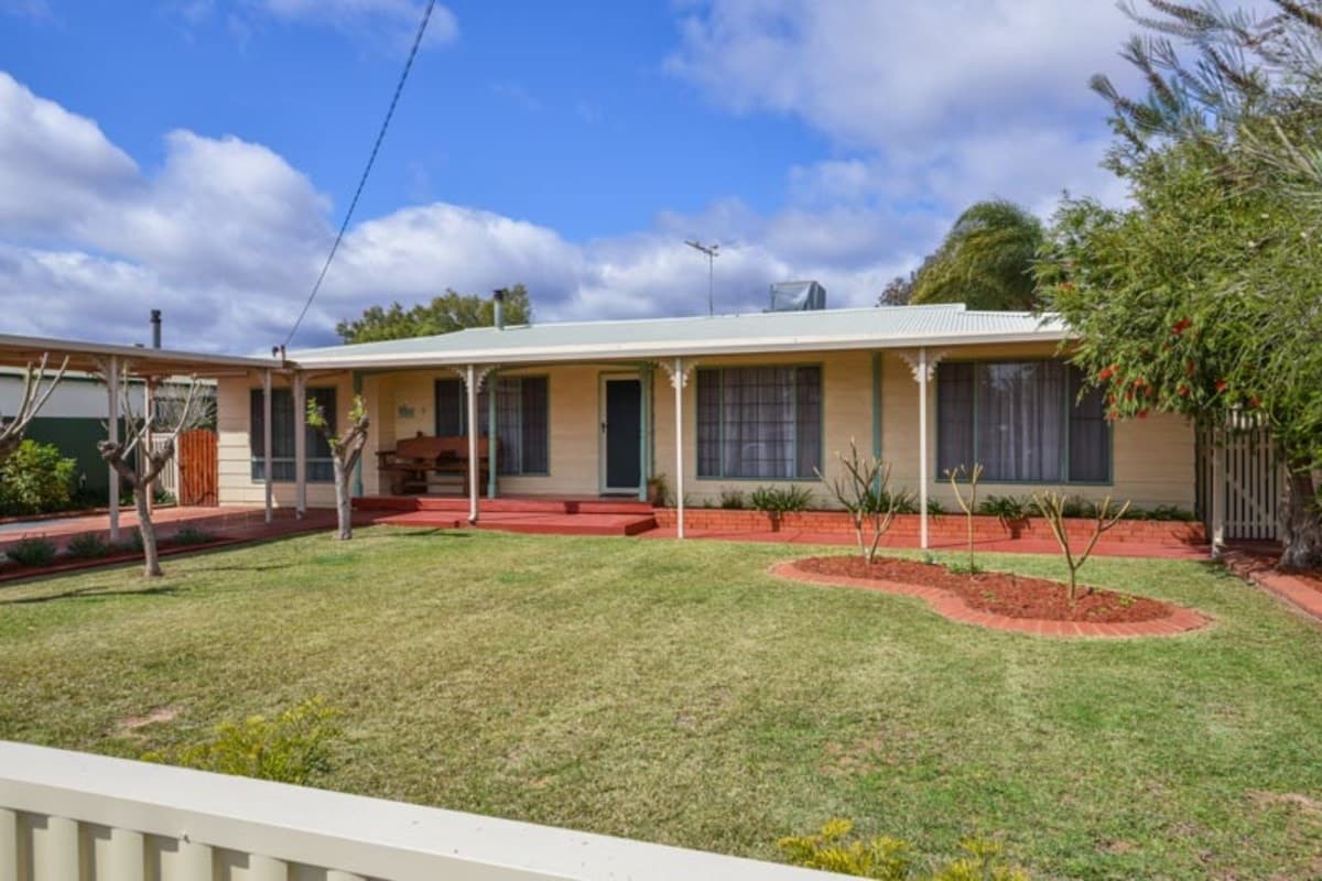 9 Ware Street, South Kalgoorlie, Kalgoorlie - Image 1