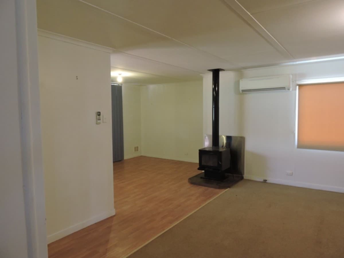 361 Collins Street,
	
			
							Kalgoorlie
				
							
							WA
			6430, Kalgoorlie - Thumbnail 6