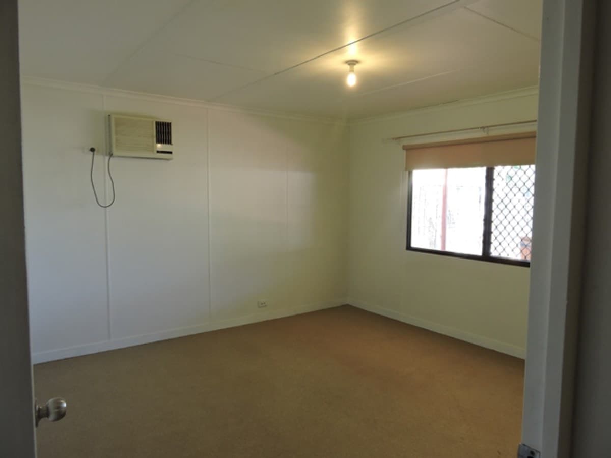 361 Collins Street,
	
			
							Kalgoorlie
				
							
							WA
			6430, Kalgoorlie - Thumbnail 8