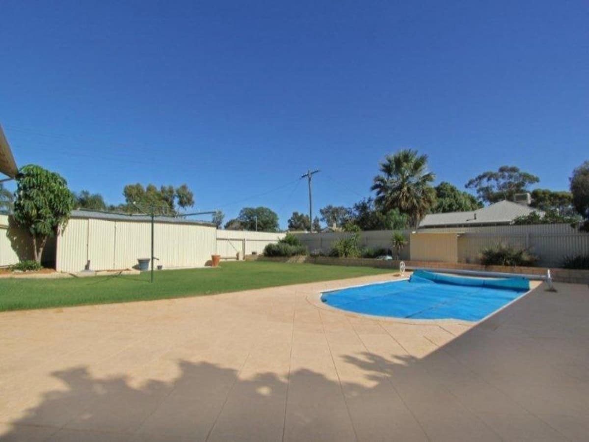 28 Hare Street, Lamington,
	
			
							KALGOORLIE
				
							
							WA
			6430, Kalgoorlie - Thumbnail 8