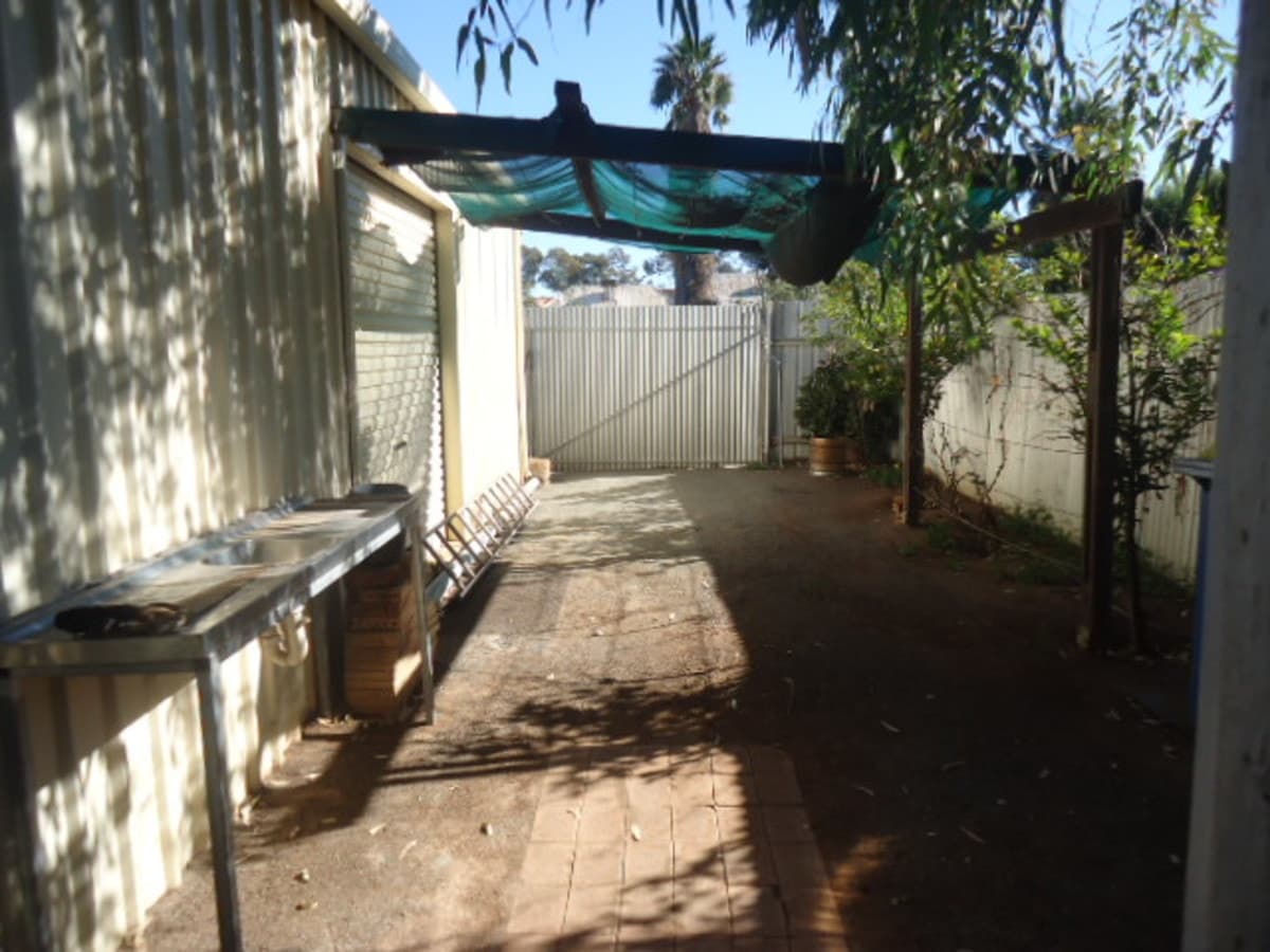 74 Hanbury Street,
	
			
							Kalgoorlie
				
							
							WA
			6430, Kalgoorlie - Thumbnail 5