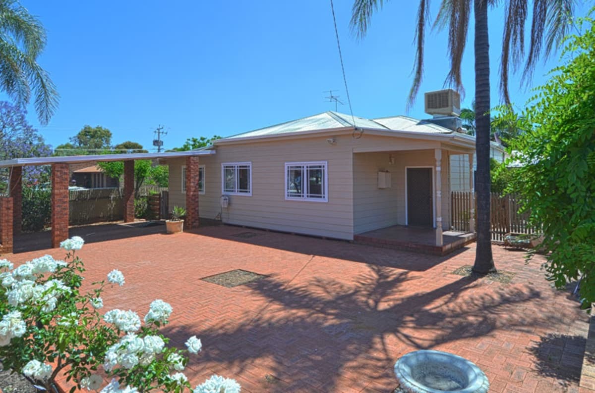 8 Campbell Street, Lamington,
	
			
							Kalgoorlie
				
							
							WA
			6430, Kalgoorlie - Image 1