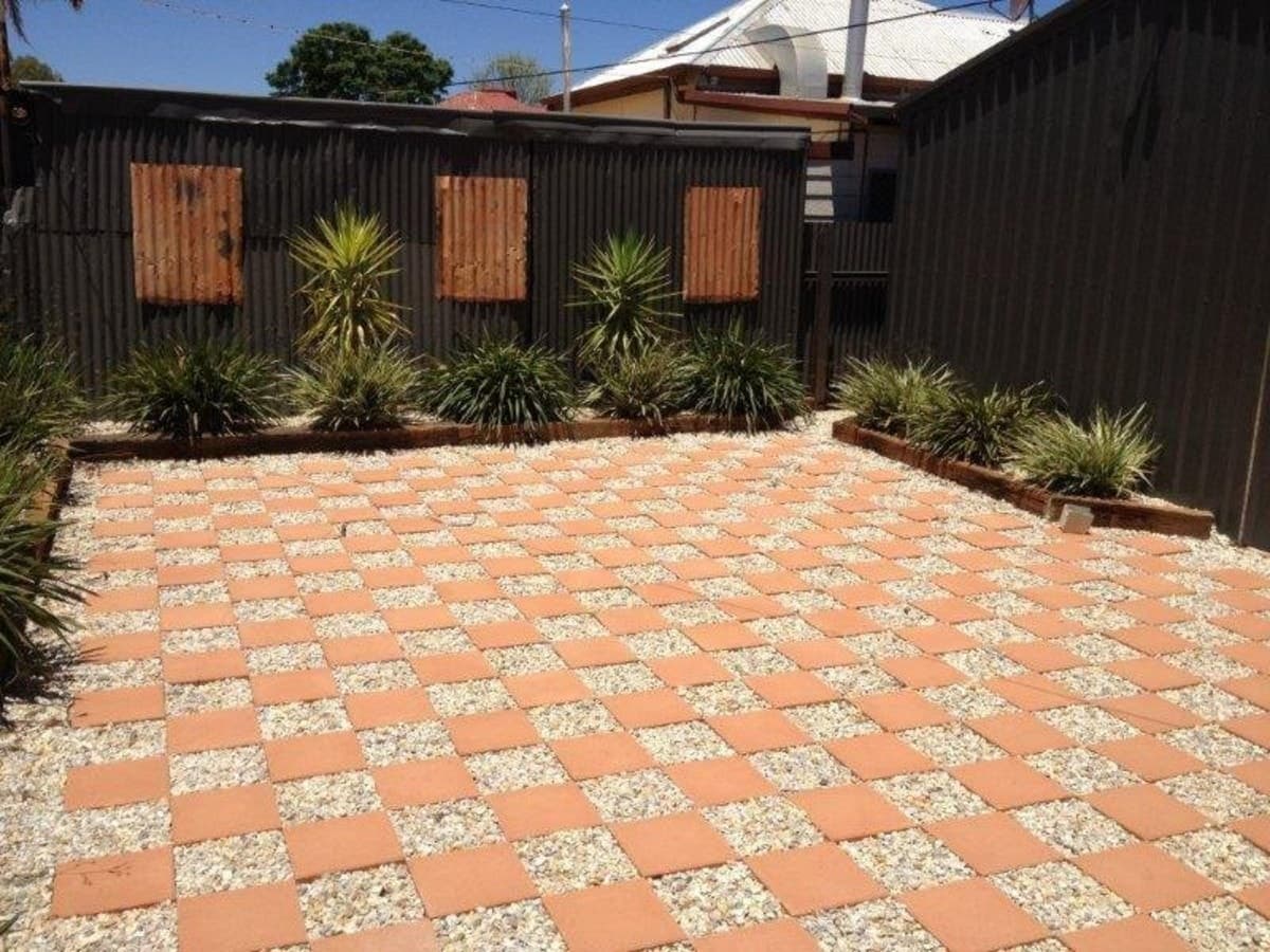 3 Rosenberg Cresent,
	
			
							KALGOORLIE
				
							
							WA
			6430, Kalgoorlie - Thumbnail 3