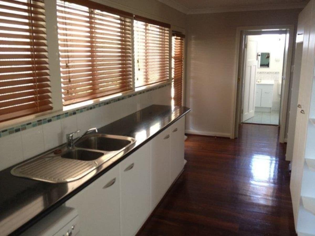 3 Rosenberg Cresent,
	
			
							KALGOORLIE
				
							
							WA
			6430, Kalgoorlie - Thumbnail 6