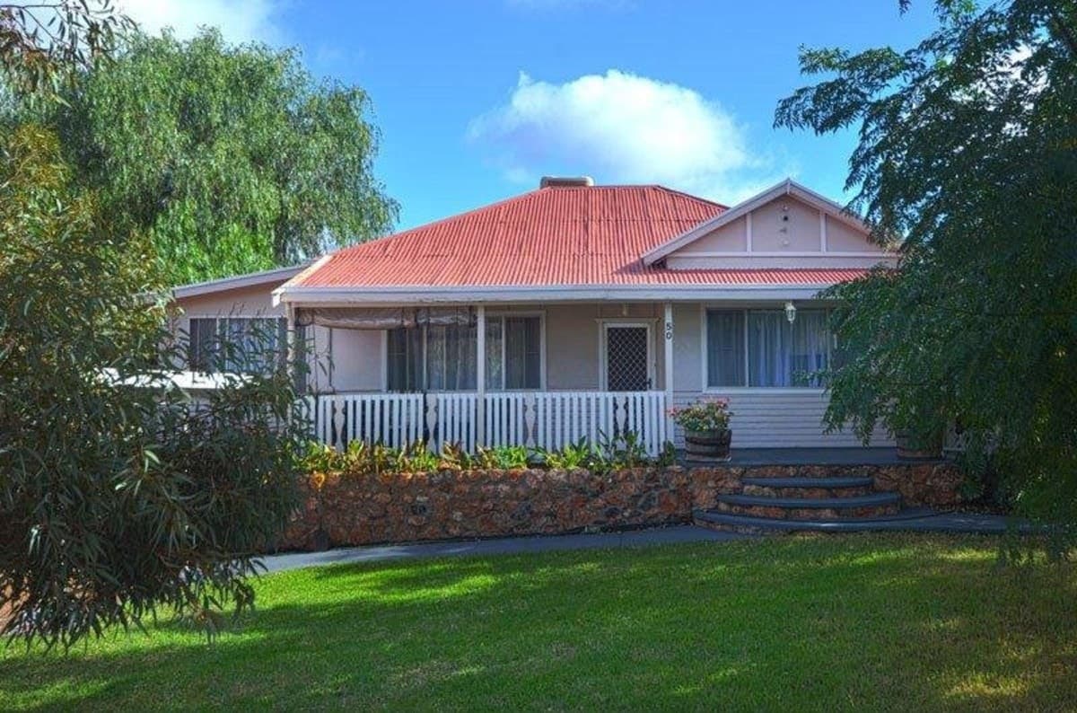 50 Lewis Street Lamington,
	
			
							KALGOORLIE
				
							
							WA
			6430, Kalgoorlie - Thumbnail 2