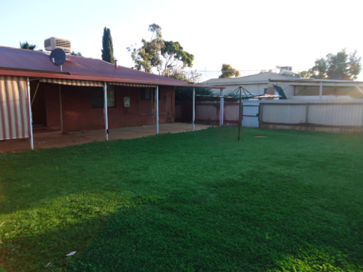 95 Vivian Street,
	
			
							Kalgoorlie
				
							
							WA
			6430, Kalgoorlie - Thumbnail 2