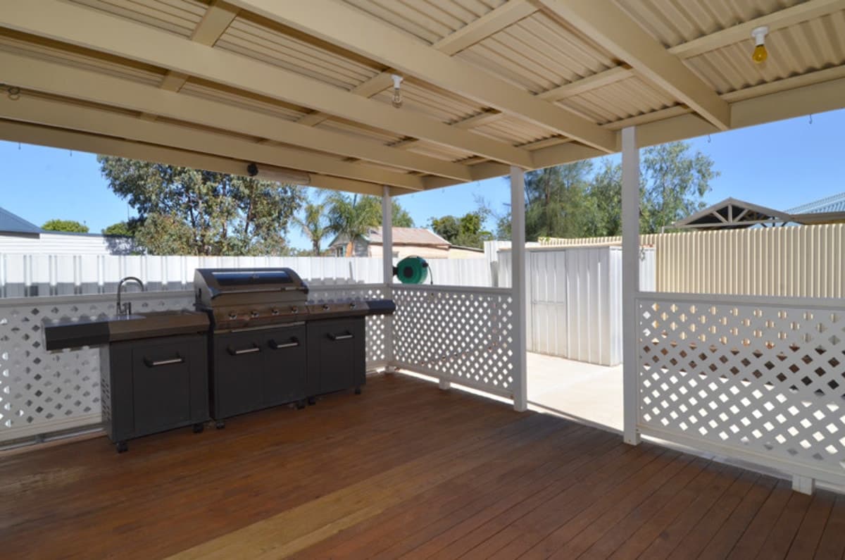 52 Hanbury Street,
	
			
							Kalgoorlie
				
							
							WA
			6430, Kalgoorlie - Thumbnail 5