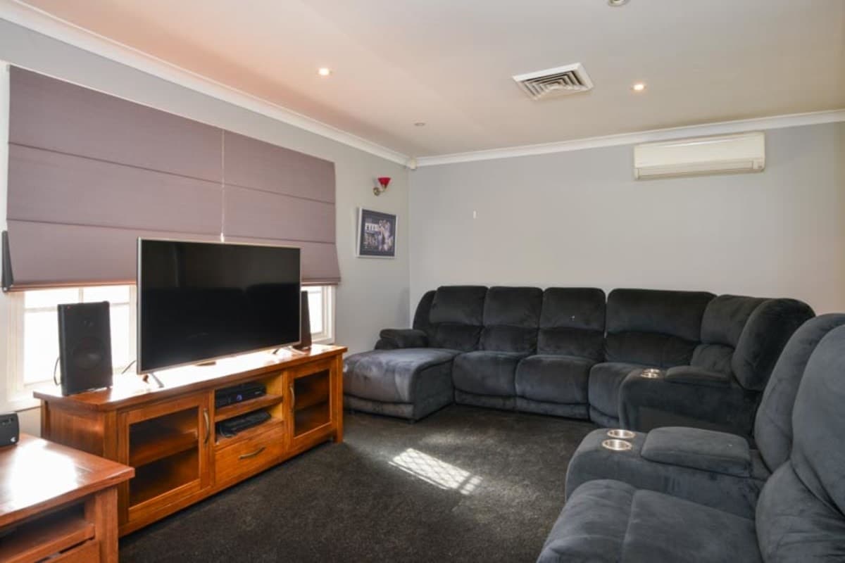 42 Charles Street,,
	
			
							KALGOORLIE
				
							
							WA
			6430, Kalgoorlie - Thumbnail 5