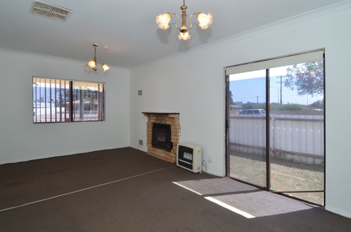 57 Federal Road,
	
			
							KALGOORLIE
				
							
							WA
			6430, Kalgoorlie - Thumbnail 8