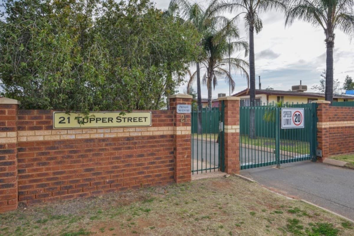 11/21 Tupper Street, Boulder,
	
			
							KALGOORLIE
				
							
							WA
			6430, Kalgoorlie - Thumbnail 2