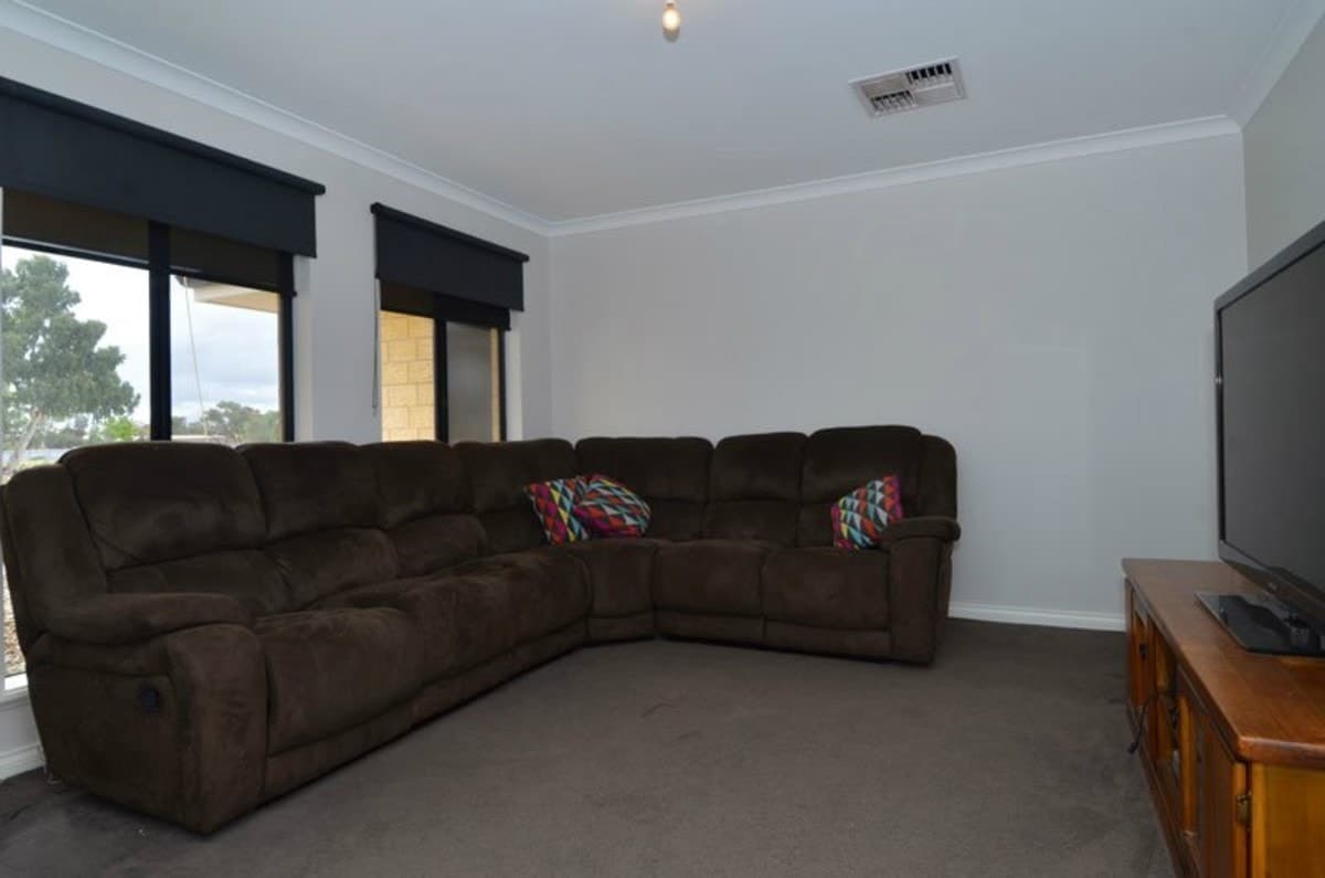 4 Wingate Street, Somerville,
	
			
							KALGOORLIE
				
							
							WA
			6430, Kalgoorlie - Thumbnail 3