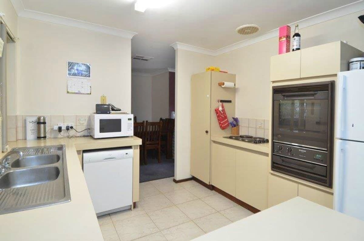 7 Nickel Lane, Hannans,
	
			
							Kalgoorlie
				
							
							WA
			6430, Kalgoorlie - Thumbnail 7