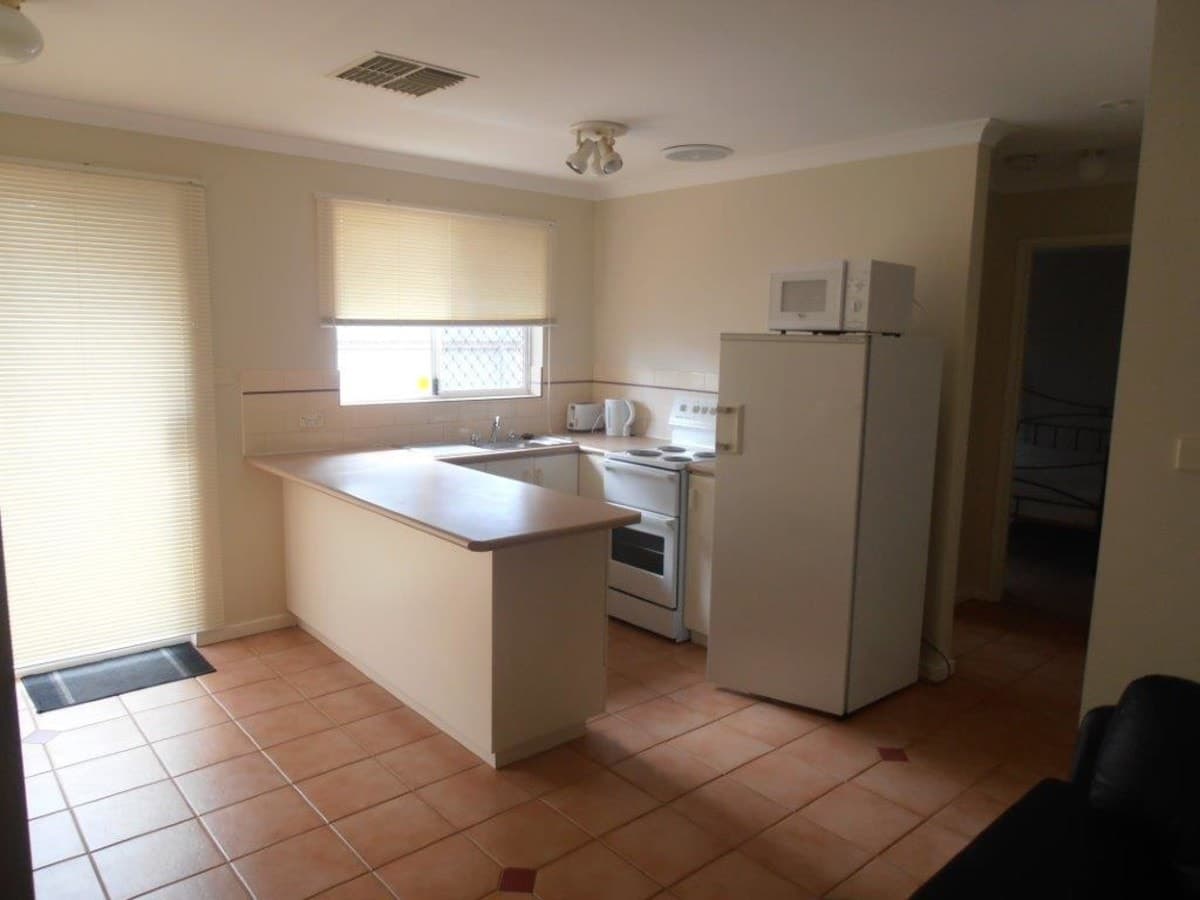 1/85 Varden Street, Piccadilly,
	
			
							KALGOORLIE
				
							
							WA
			6430, Kalgoorlie - Thumbnail 4
