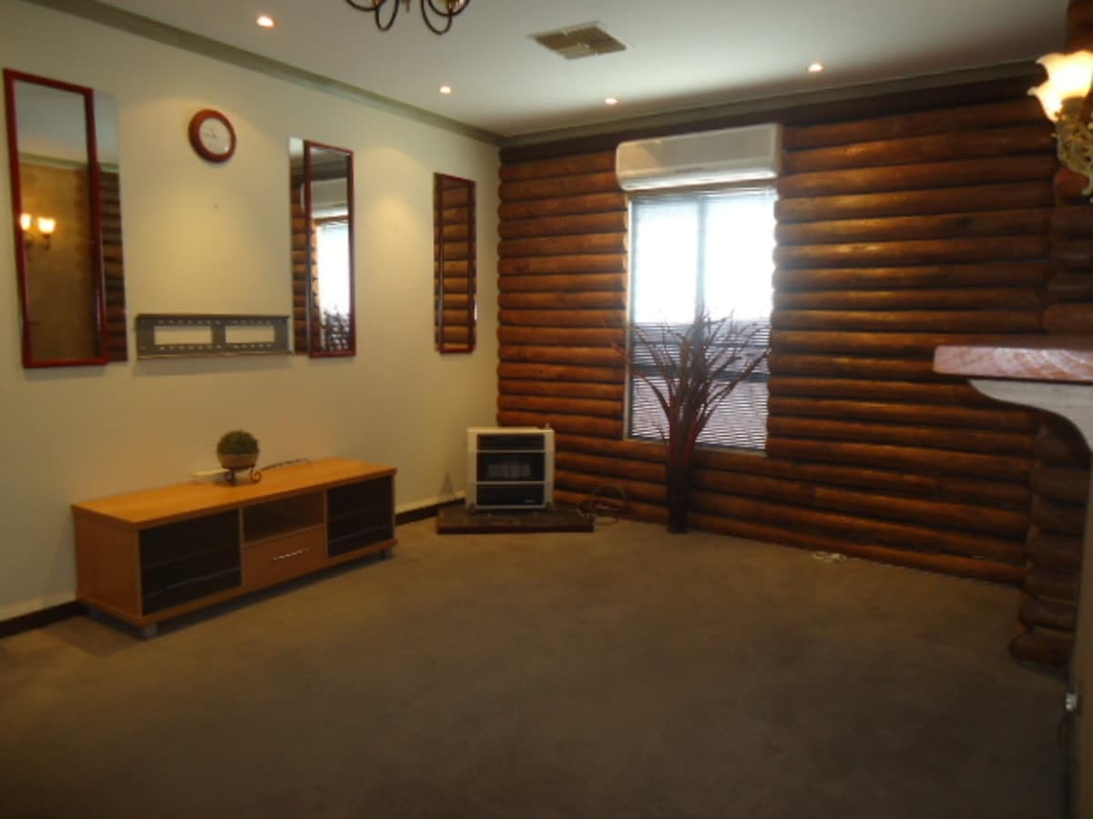 74 Hanbury Street,
	
			
							Kalgoorlie
				
							
							WA
			6430, Kalgoorlie - Thumbnail 6