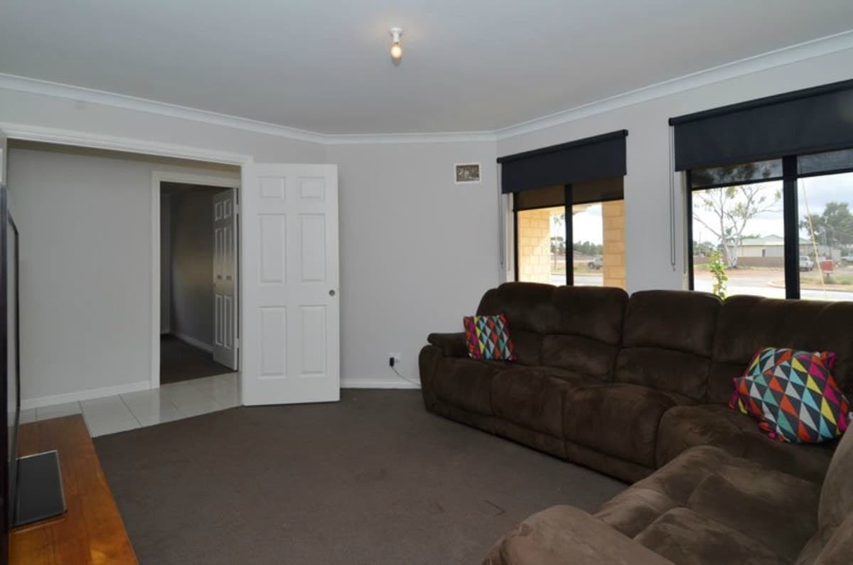 4 Wingate Street, Somerville,
	
			
							KALGOORLIE
				
							
							WA
			6430, Kalgoorlie - Thumbnail 8