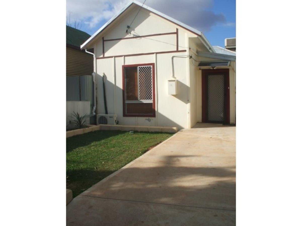 36 Park Street,
	
			
							KALGOORLIE
				
							
							WA
			6430, Kalgoorlie - Thumbnail 3
