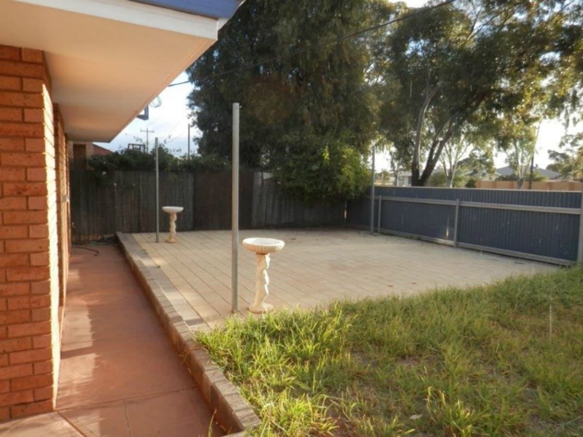 1/305 Piccadilly Street, Lamington, Kalgoorlie - Thumbnail 8