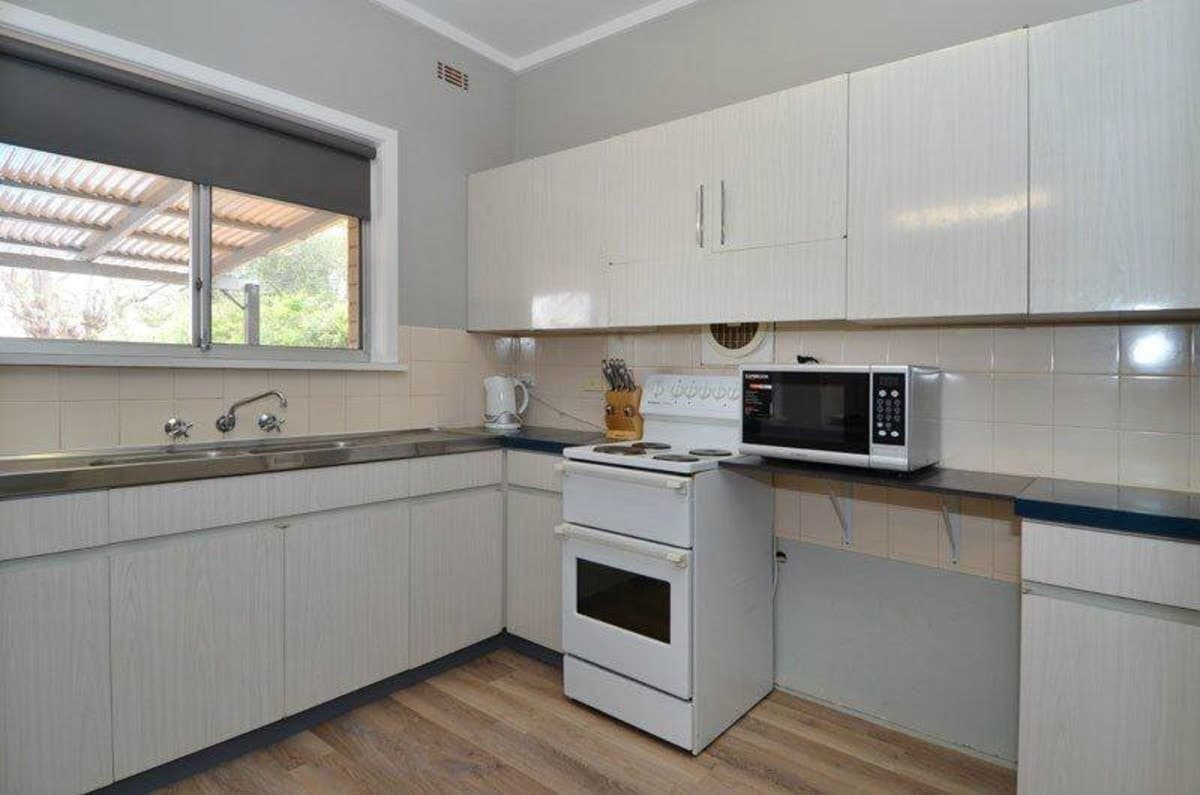 23 Killarney Street Lamington,
	
			
							KALGOORLIE
				
							
							WA
			6430, Kalgoorlie - Thumbnail 5