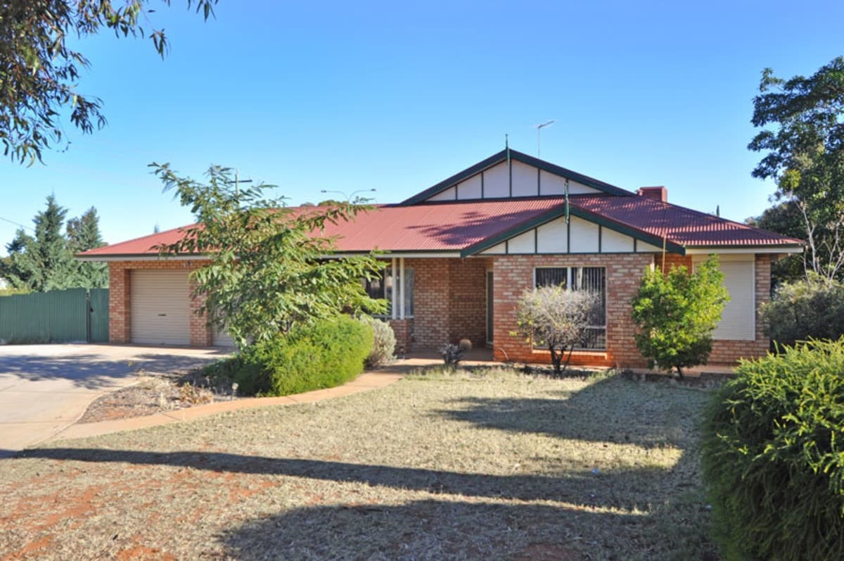 2 Hastie Court, Somerville, Kalgoorlie - Image 1