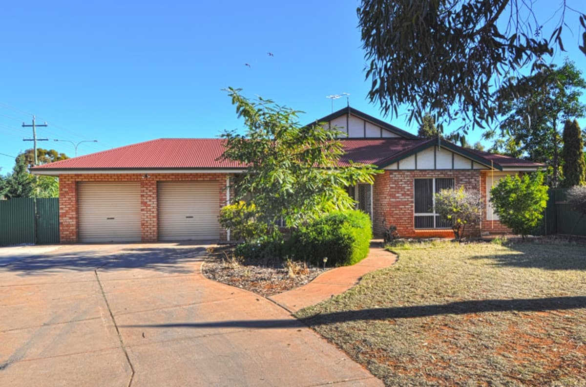2 Hastie Court, Somerville, Kalgoorlie - Thumbnail 2