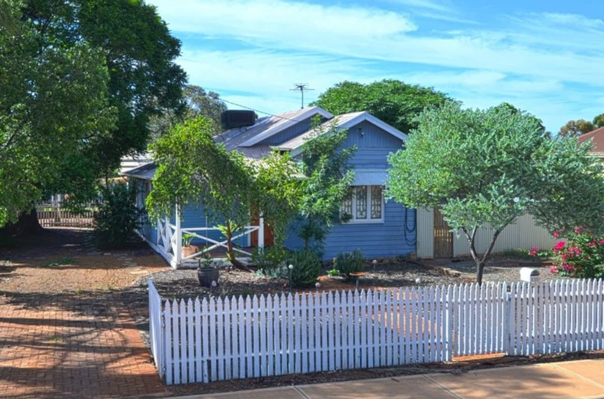 335 Egan Street,
	
			
							KALGOORLIE
				
							
							WA
			6430, Kalgoorlie - Thumbnail 4