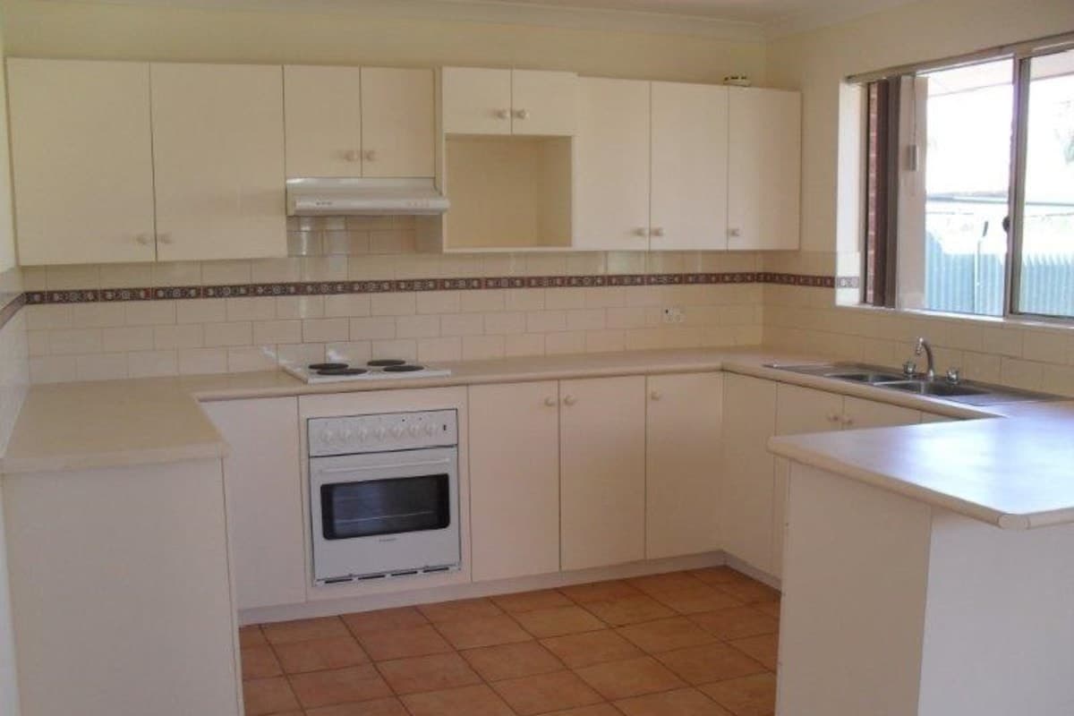 2/100 Piesse Street, Boulder,
	
			
							KALGOORLIE
				
							
							WA
			6430, Kalgoorlie - Thumbnail 2