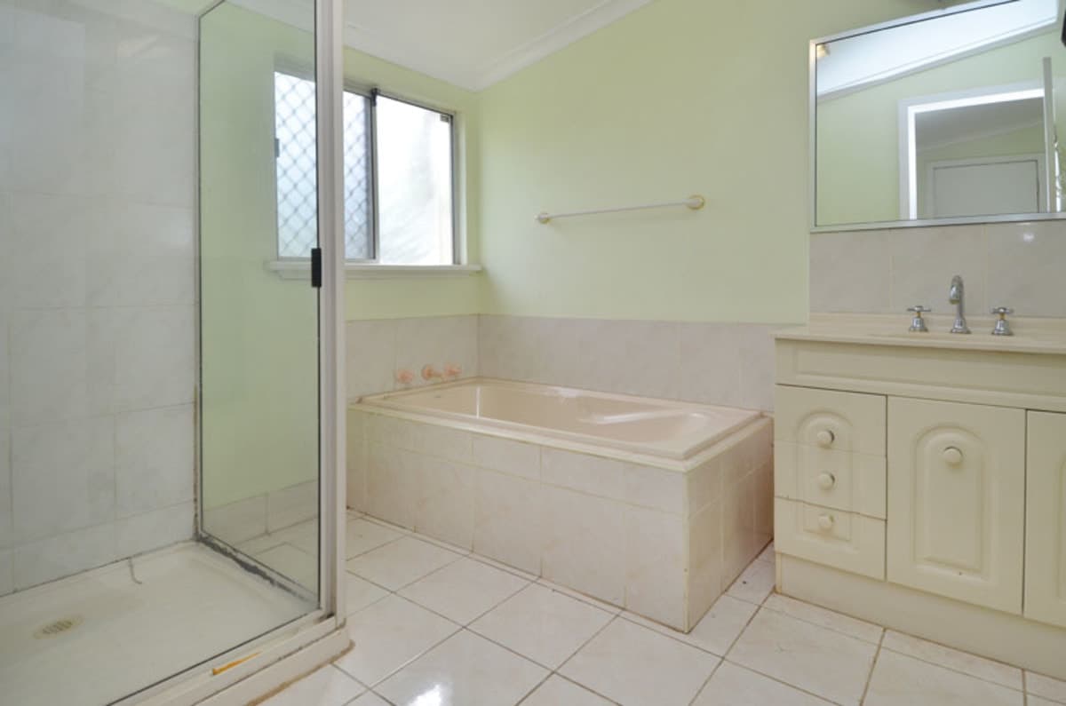 28 Collins Street,
	
			
							KALGOORLIE
				
							
							WA
			6430, Kalgoorlie - Thumbnail 7