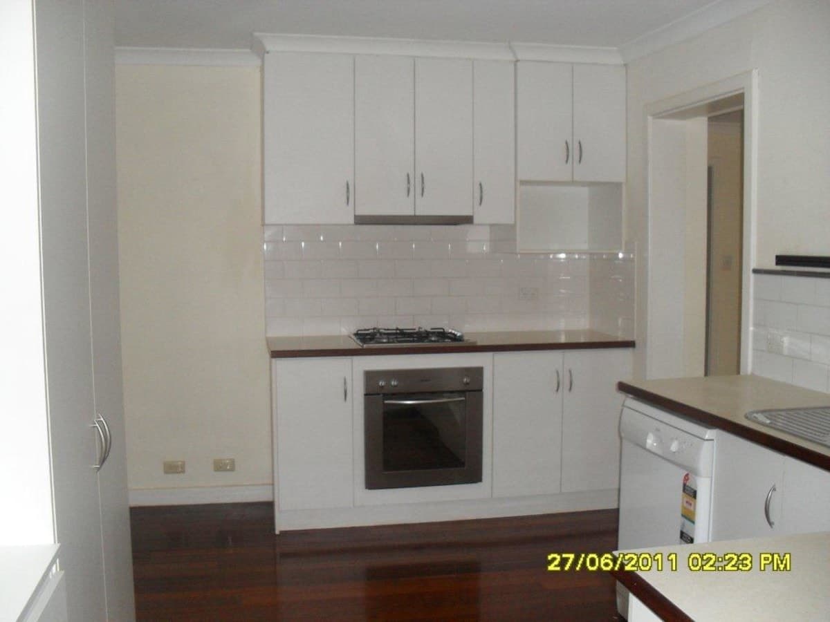 21 Killarney Street,
	
			
							KALGOORLIE
				
							
							WA
			6430, Kalgoorlie - Thumbnail 8
