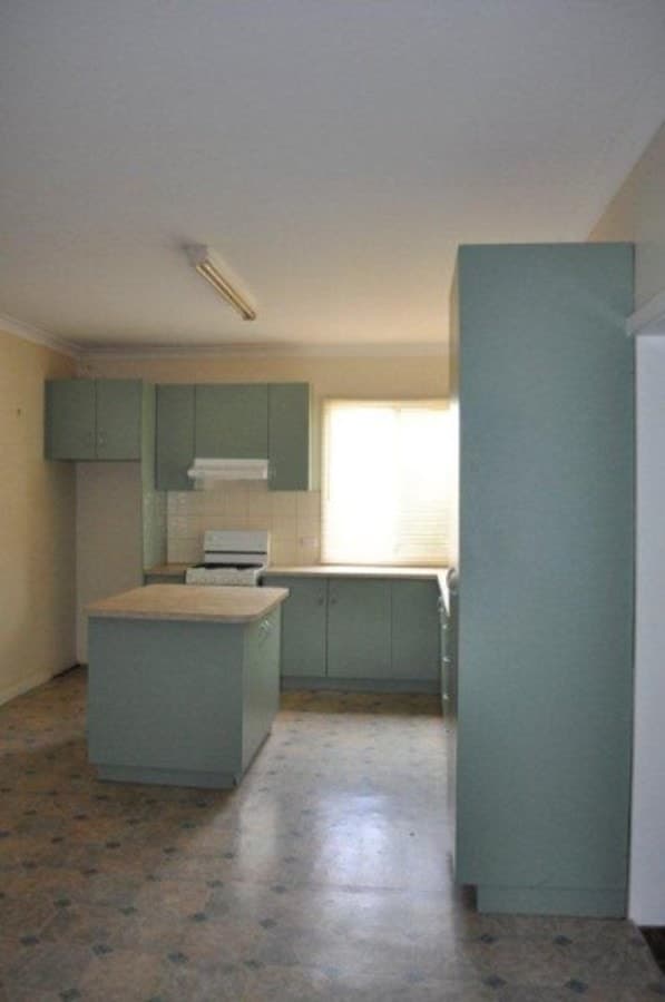 2 Dart Street,
	
			
							KALGOORLIE
				
							
							WA
			6430, Kalgoorlie - Thumbnail 7
