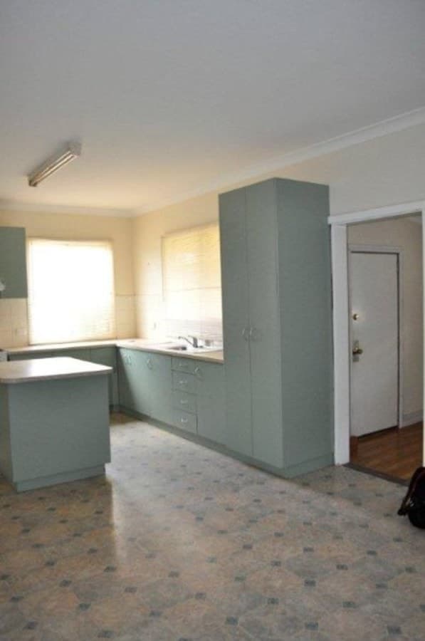 2 Dart Street,
	
			
							KALGOORLIE
				
							
							WA
			6430, Kalgoorlie - Thumbnail 8