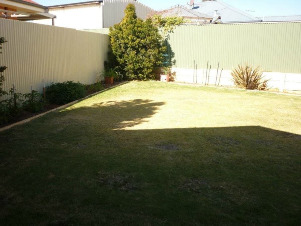 37 Paddington Drive,
	
			
							HANNANS
				
							
							WA
			6430, Hannans - Thumbnail 3