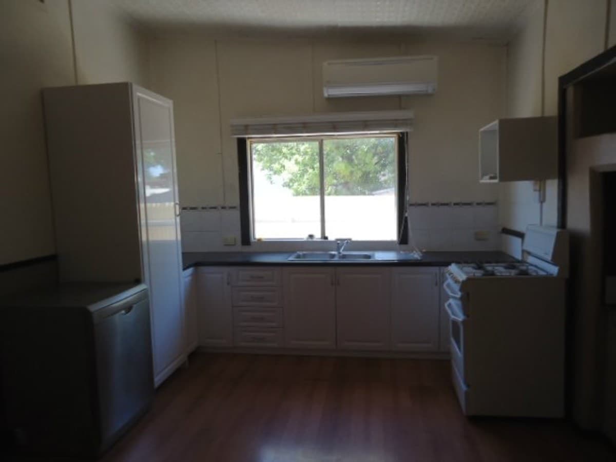2 President Street,
	
			
							KALGOORLIE
				
							
							WA
			6430, Kalgoorlie - Thumbnail 8
