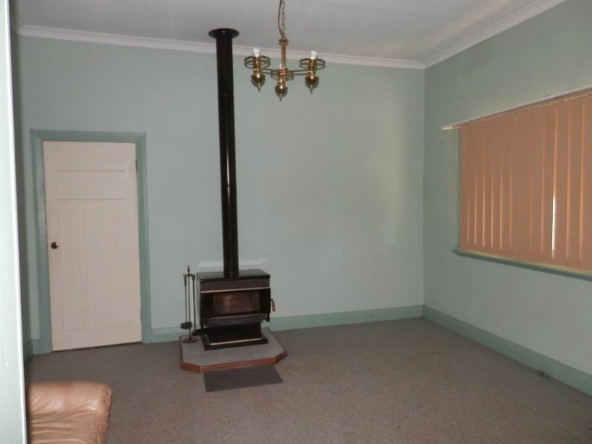 245 Hay Street,
	
			
							Kalgoorlie
				
							
							WA
			6430, Kalgoorlie - Thumbnail 2
