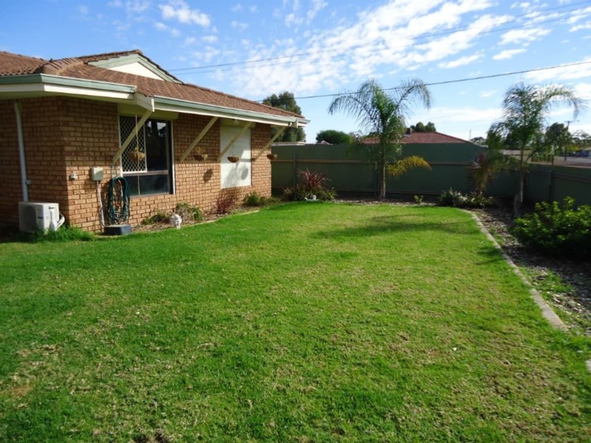 4 Kenneally Place, Boulder,
	
			
							KALGOORLIE
				
							
							WA
			6430, Kalgoorlie - Thumbnail 3