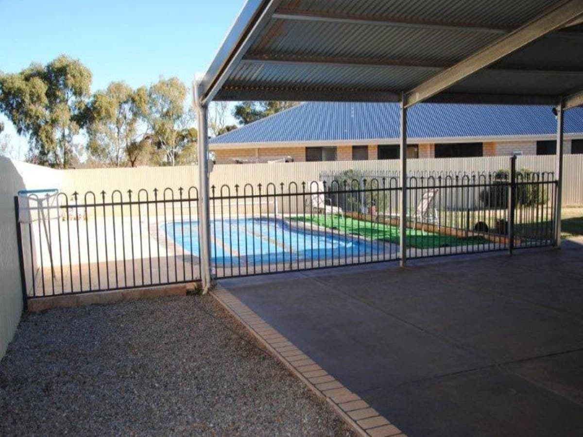 3 Mutzig Close, Somerville,
	
			
							KALGOORLIE
				
							
							WA
			6430, Kalgoorlie - Thumbnail 4