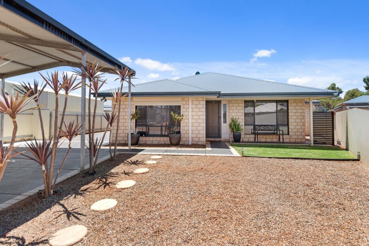 3 Mutzig Close, Somerville,
	
			
							KALGOORLIE
				
							
							WA
			6430, Kalgoorlie - Thumbnail 6