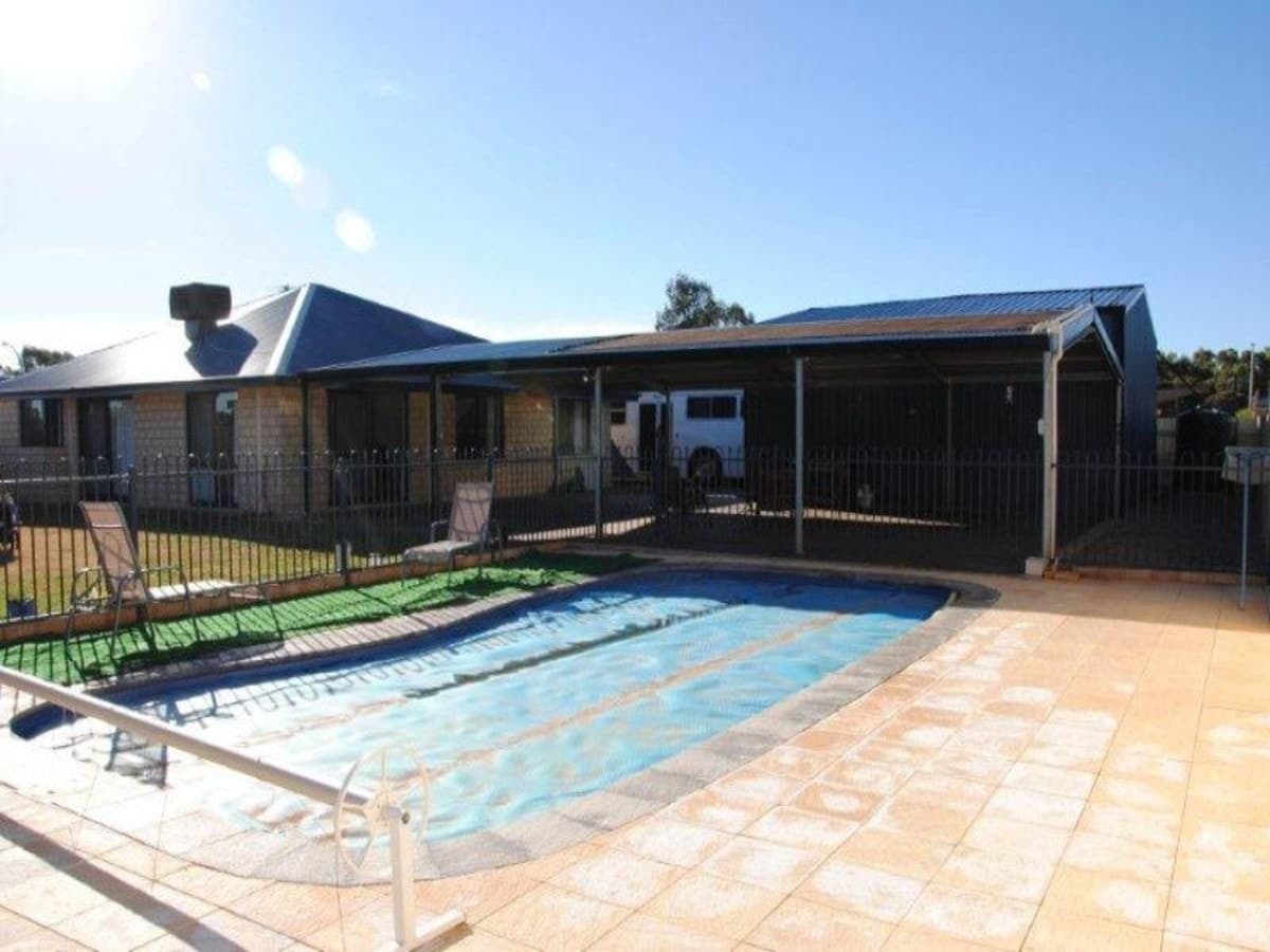 3 Mutzig Close, Somerville,
	
			
							KALGOORLIE
				
							
							WA
			6430, Kalgoorlie - Thumbnail 7