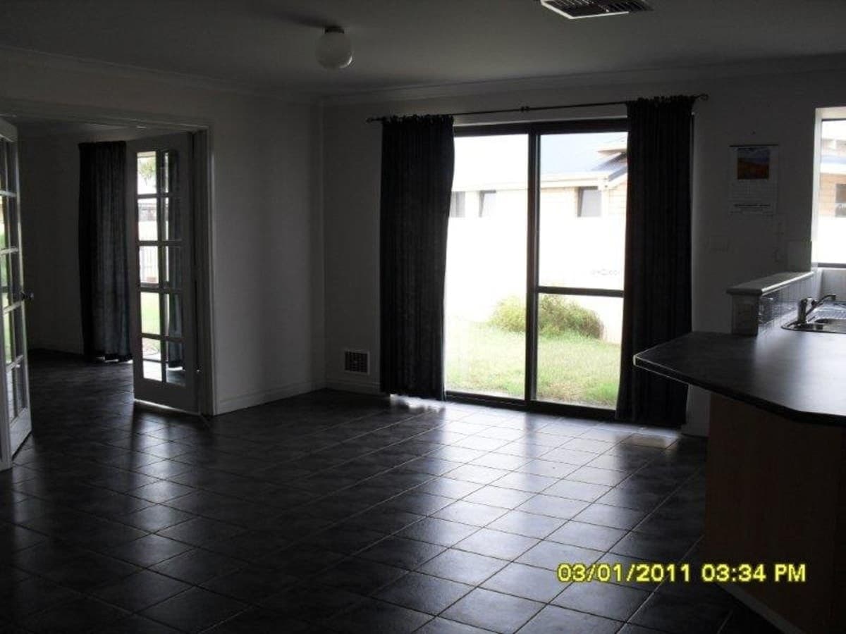 3 Mutzig Close, Somerville,
	
			
							KALGOORLIE
				
							
							WA
			6430, Kalgoorlie - Thumbnail 8