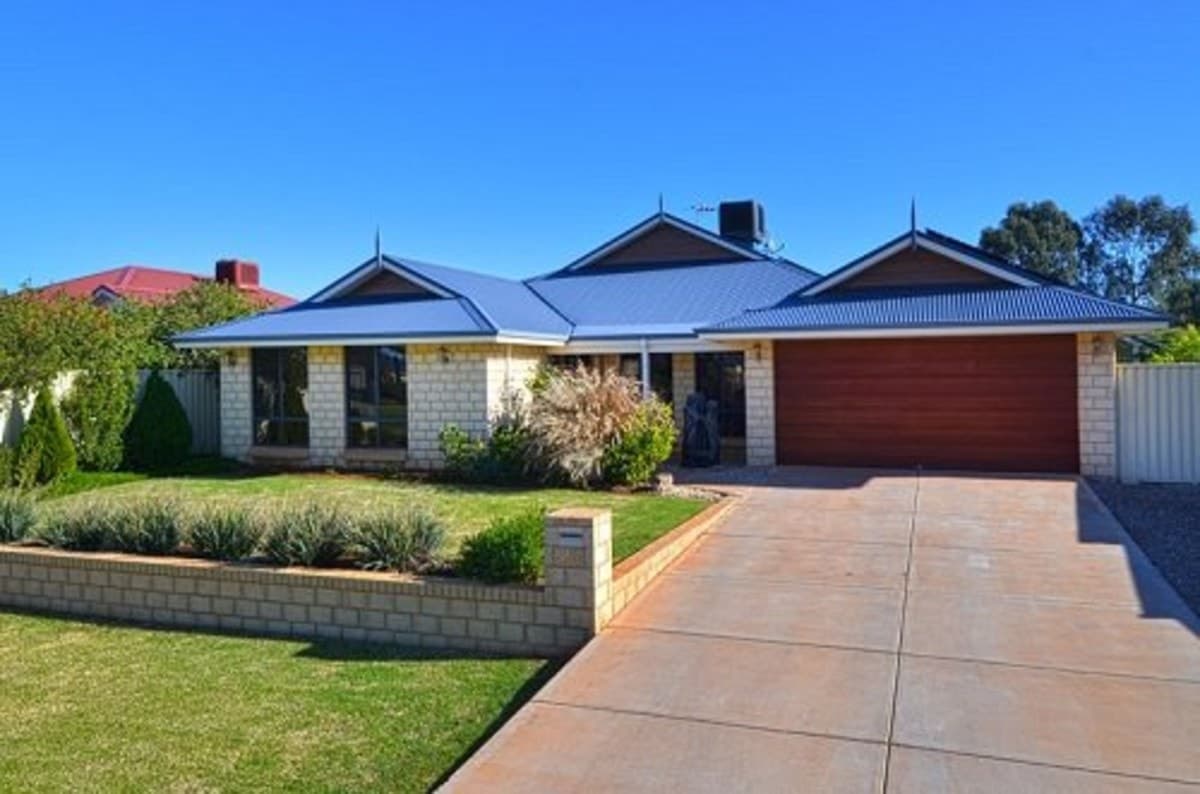 25 Henderson Street Sommerville,
	
			
							KALGOORLIE
				
							
							WA
			6430, Kalgoorlie - Thumbnail 2