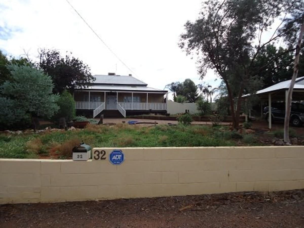 32-34 Lewis Street Lamington, Kalgoorlie - Thumbnail 2