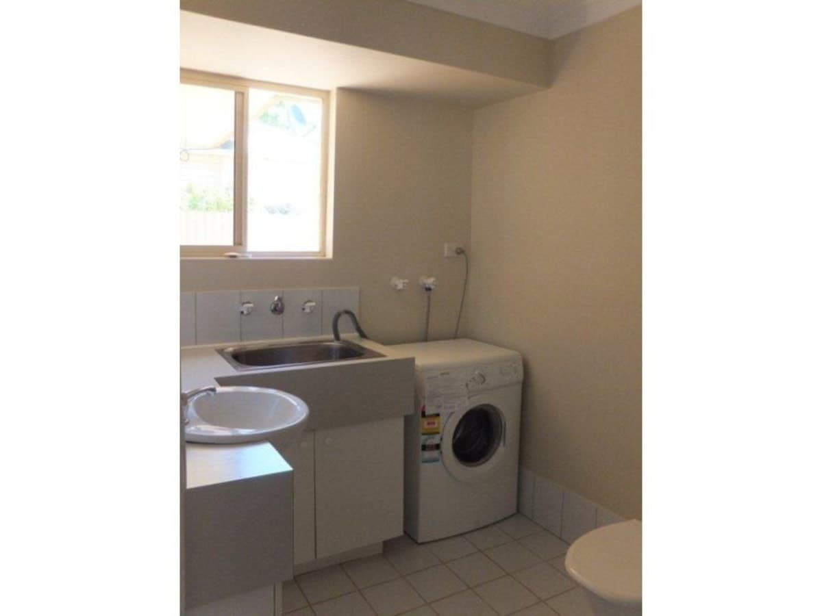 2/128 Boulder,
	
			
							KALGOORLIE
				
							
							WA
			6430, Kalgoorlie - Thumbnail 4
