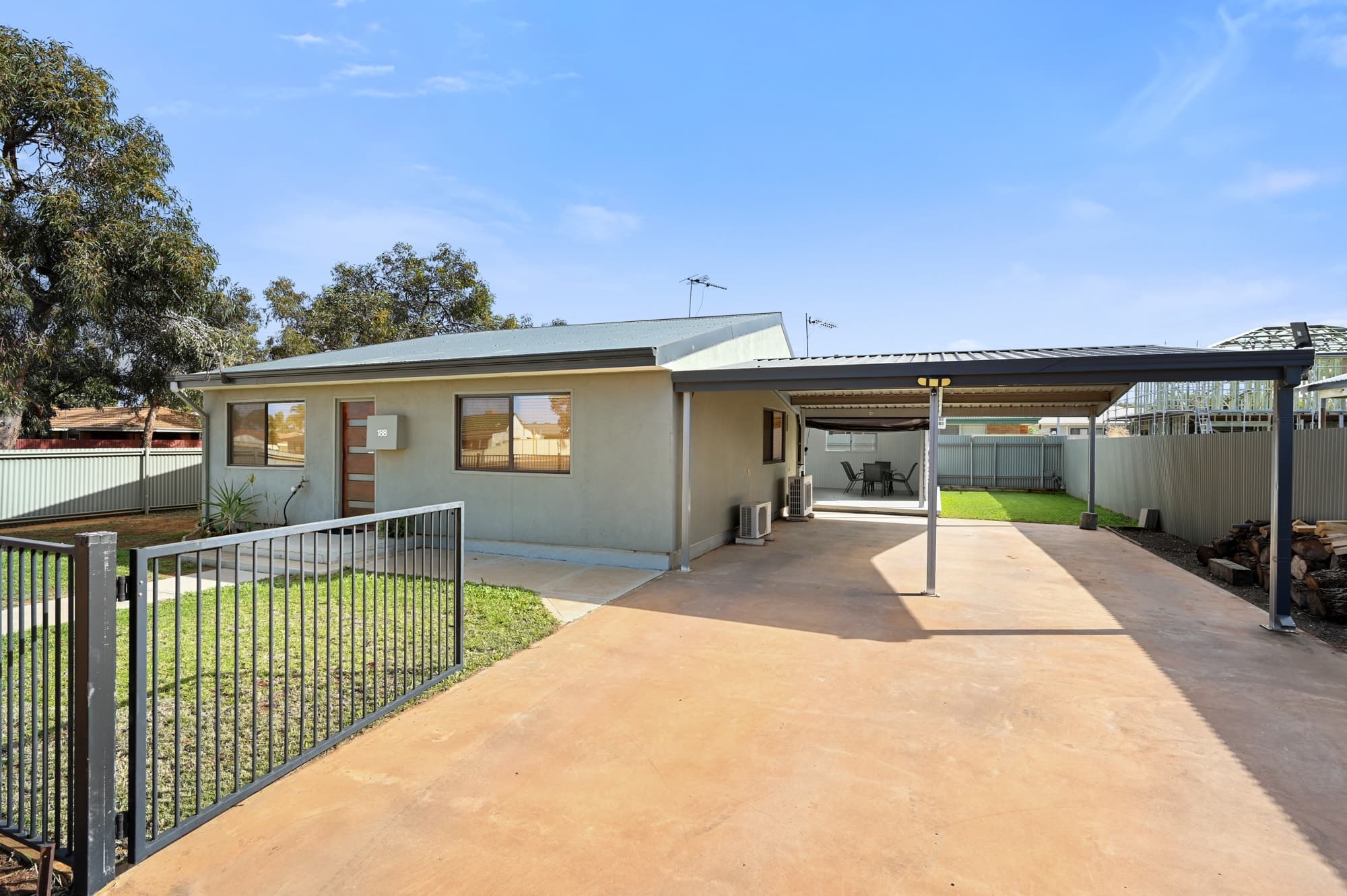 188 Hare Street,
	
			
							WEST LAMINGTON
				
							
							WA
			6430, West Lamington - Thumbnail 2