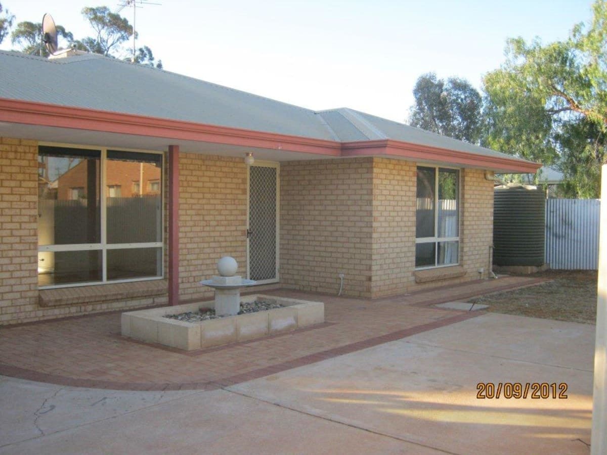 30A Frank Street,
	
			
							KALGOORLIE
				
							
							WA
			6430, Kalgoorlie - Thumbnail 2