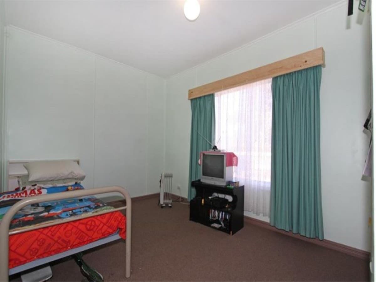 225 Victory Heights,
	
			
							KALGOORLIE
				
							
							WA
			6430, Kalgoorlie - Thumbnail 4