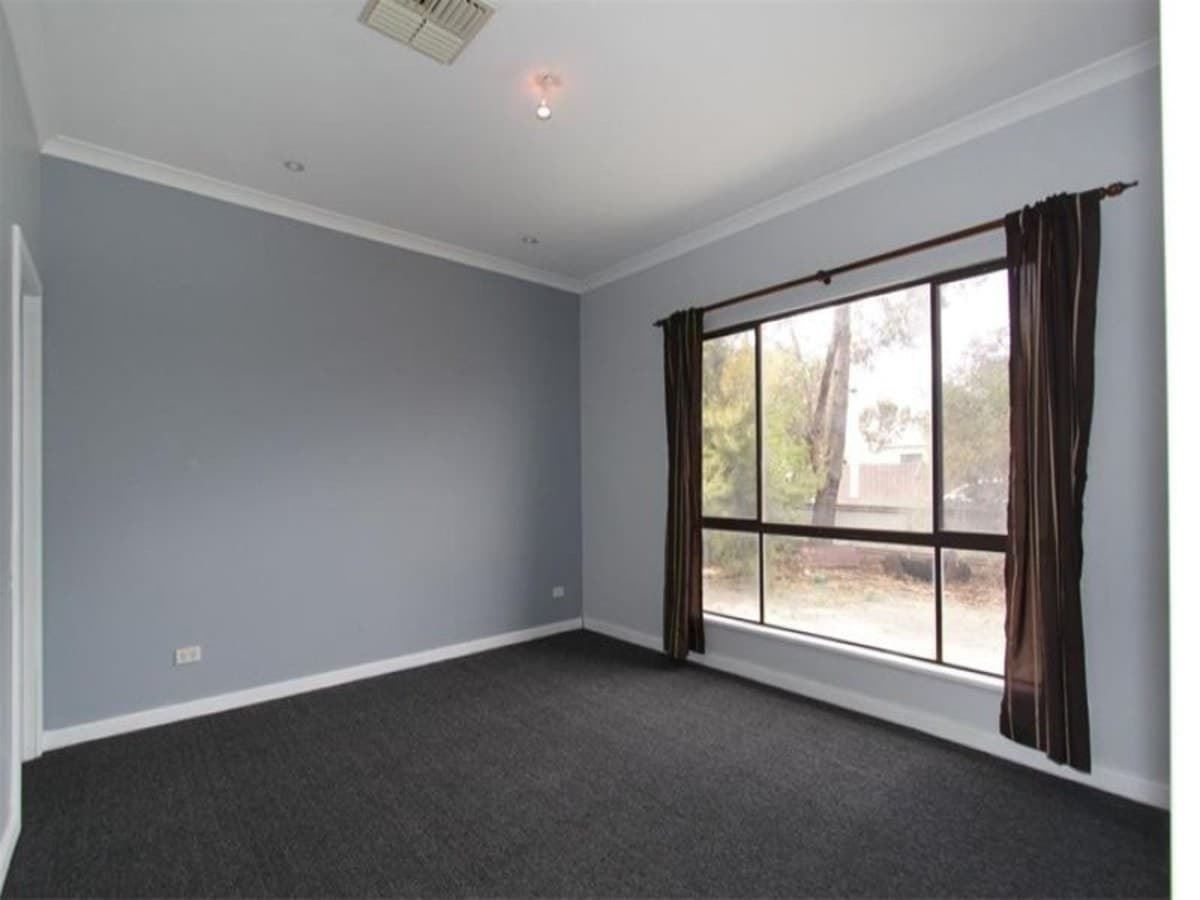 2B Whitlock Street,
	
			
							KALGOORLIE
				
							
							WA
			6430, Kalgoorlie - Thumbnail 5