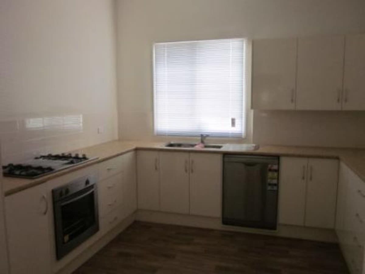 86 Lamington,
	
			
							KALGOORLIE
				
							
							WA
			6430, Kalgoorlie - Thumbnail 4